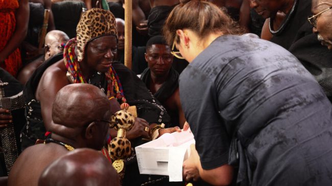 Un musée américain restitue le premier lot d'ornements en or pillés au Ghana