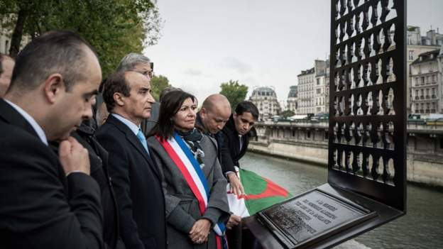 Les députés français condamnent le massacre des Algériens à Paris en 1961