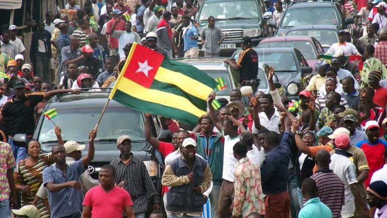 Nouvelle constitution au Togo: l'opposant Olympio appelle le peuple à se lever